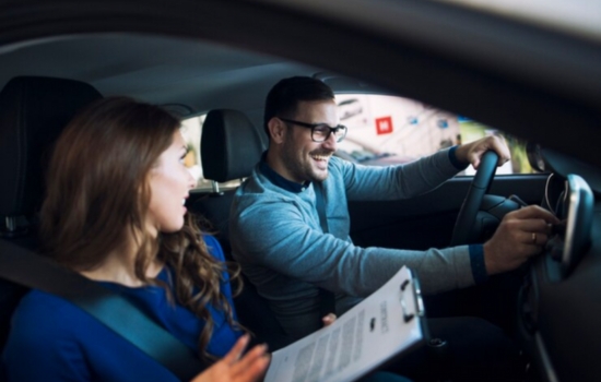 Aprende a conducir con confianza y método moderno