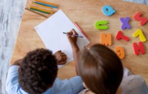 Aprende a leer y escribir de manera sencilla y divertida