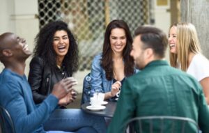 Cómo conocer personas nuevas: las mejores apps de chat